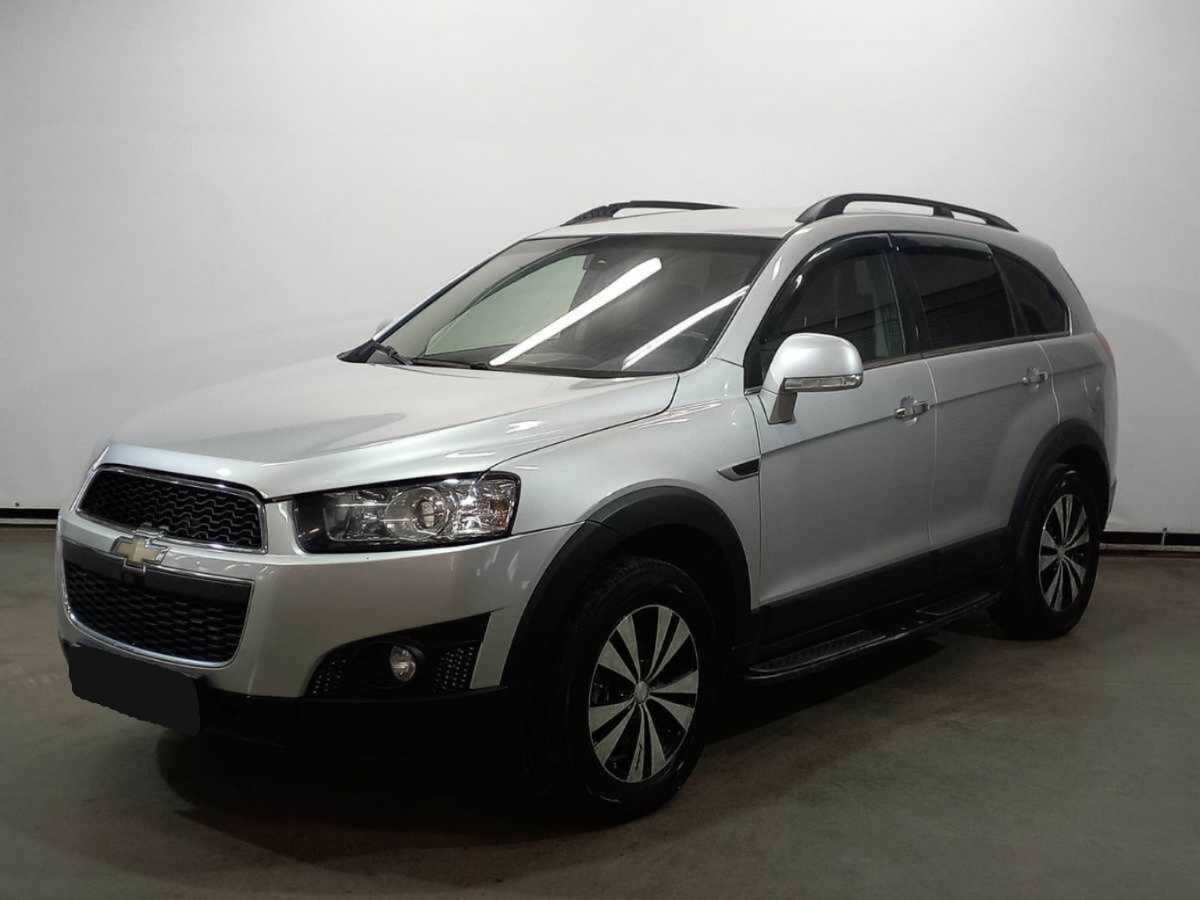 Chevrolet Captiva с пробегом — 2012 год. Посмотреть фото