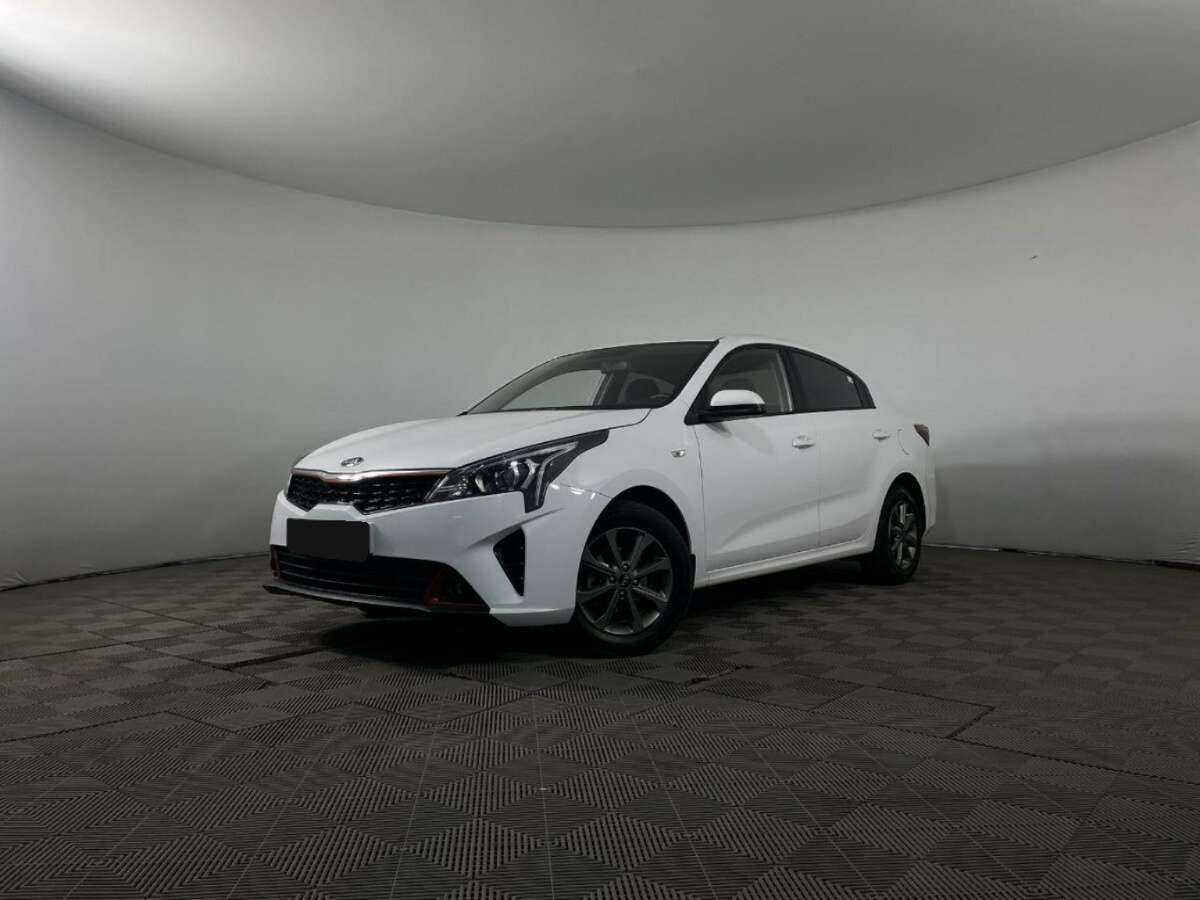 Kia Rio с пробегом — 2021 год. Посмотреть фото