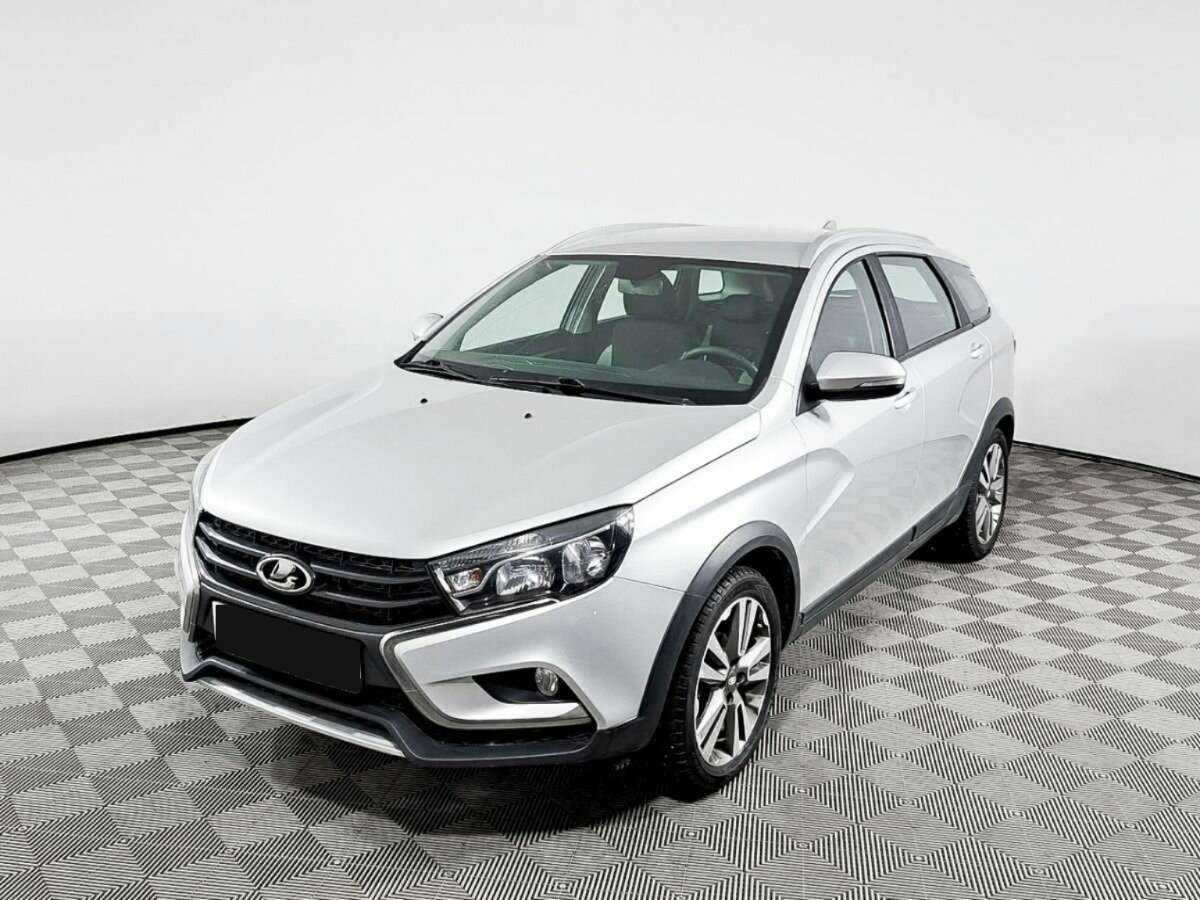 Lada (ВАЗ) Vesta с пробегом — 2019 год. Посмотреть фото