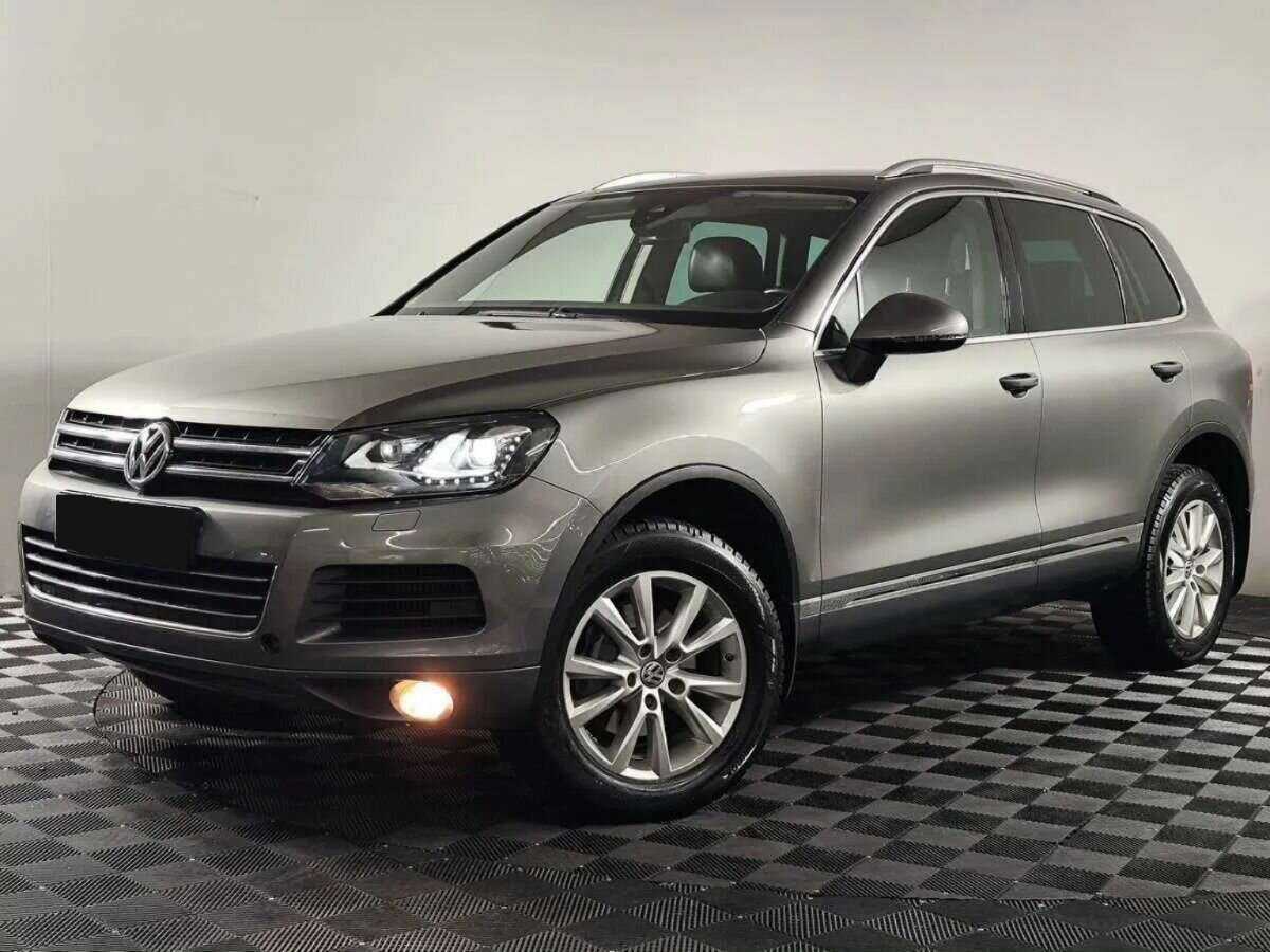Volkswagen Touareg с пробегом — 2014 год. Посмотреть фото