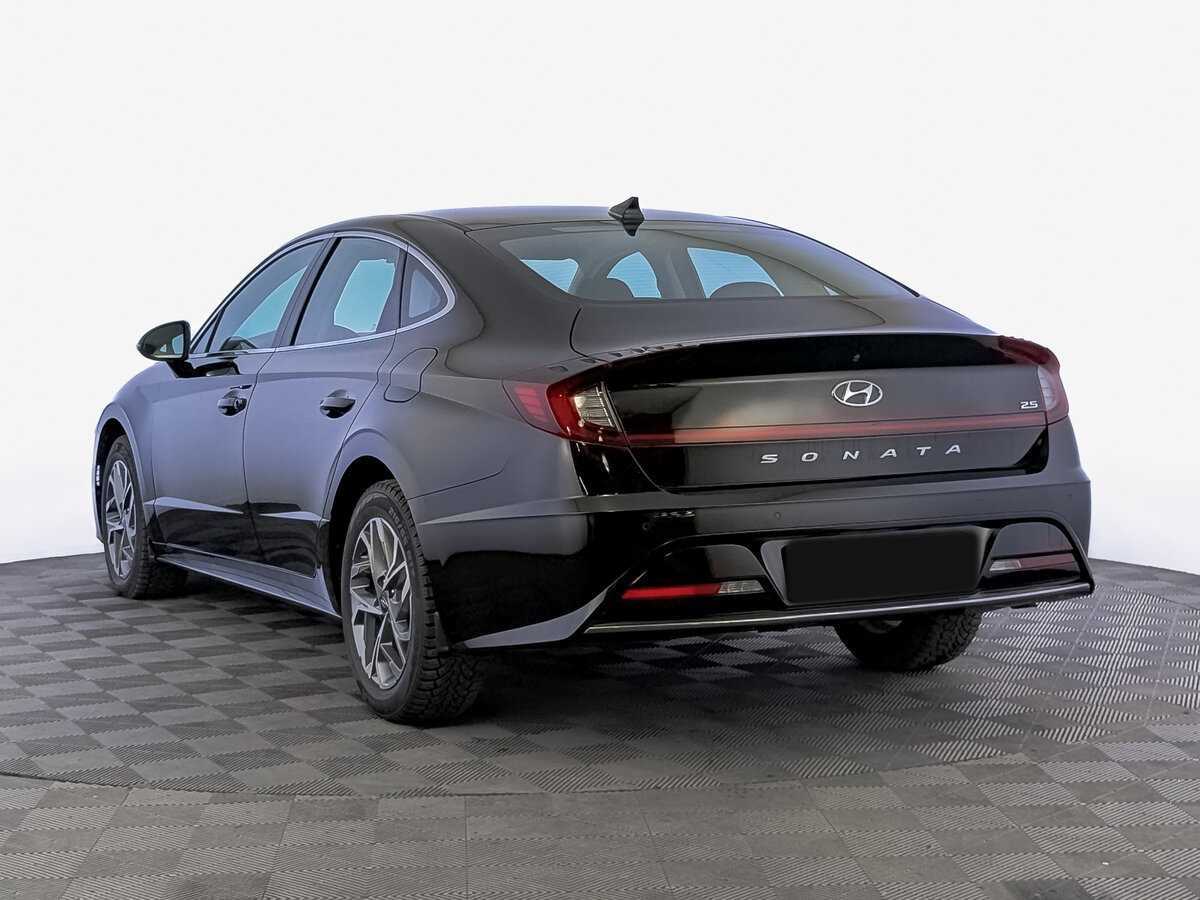 Hyundai Sonata с пробегом — 2021 год. Фото: #6