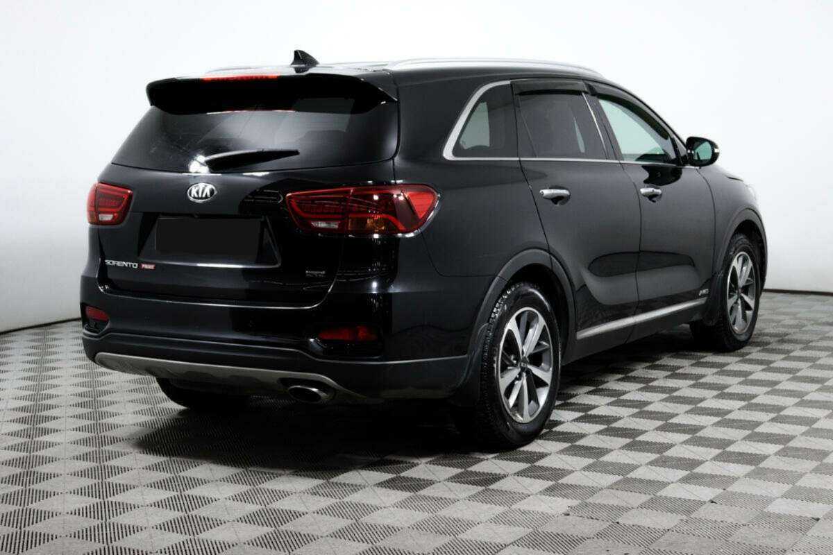 Kia Sorento с пробегом — 2018 год. Фото: #4