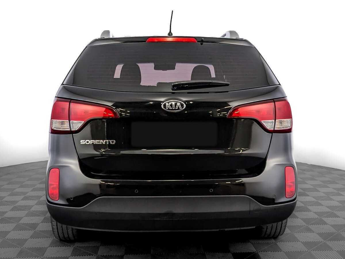 Kia Sorento с пробегом — 2015 год. Фото: #5