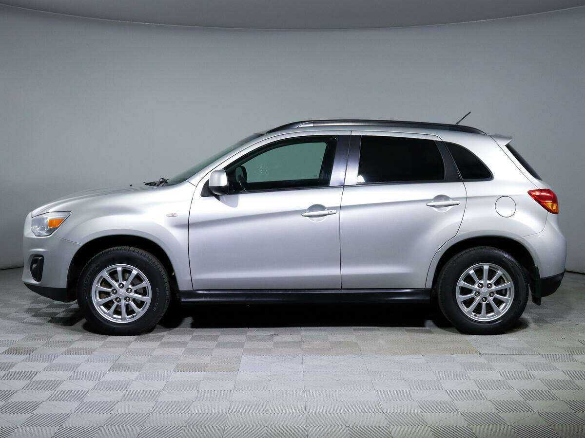 Mitsubishi ASX с пробегом — 2012 год. Фото: #7