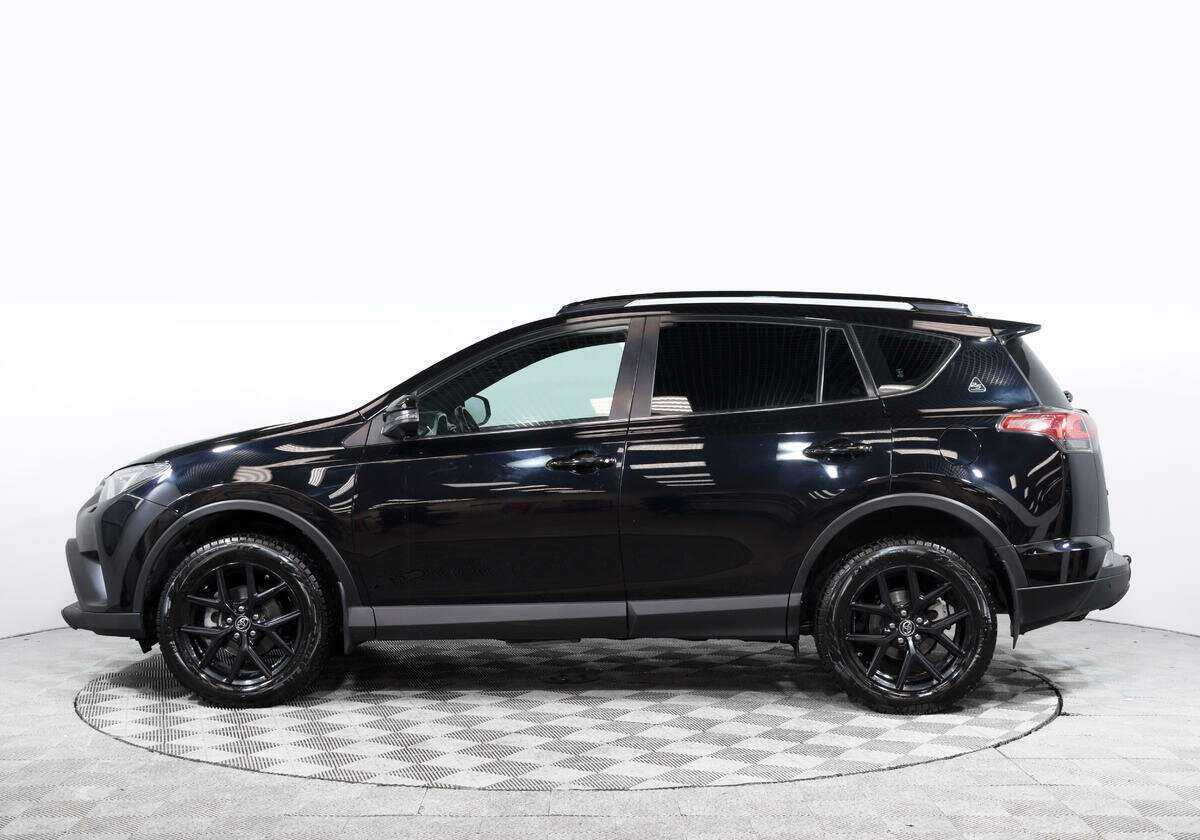 Toyota RAV4 с пробегом — 2019 год. Фото: #6