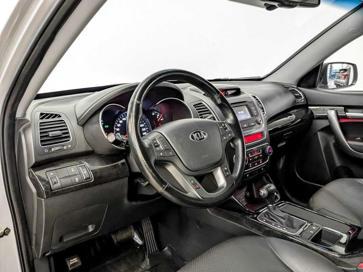 Kia Sorento с пробегом — 2017 год. Фото: #15