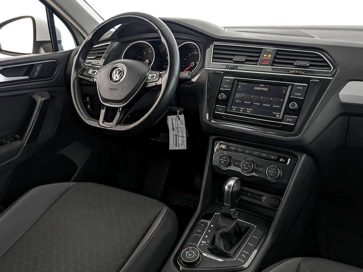 Volkswagen Tiguan с пробегом — 2018 год. Фото: #22