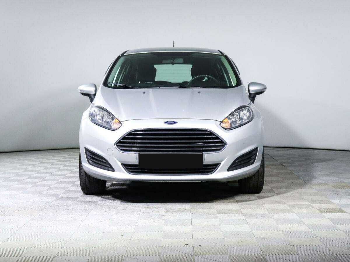 Ford Fiesta с пробегом — 2017 год. Фото: #1