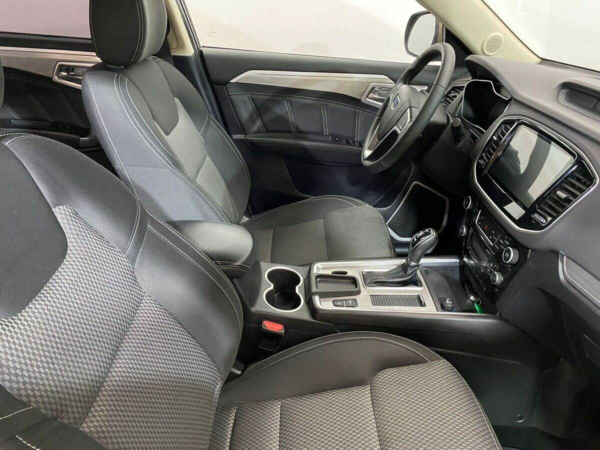 Geely Emgrand X7 с пробегом — 2019 год. Фото: #9