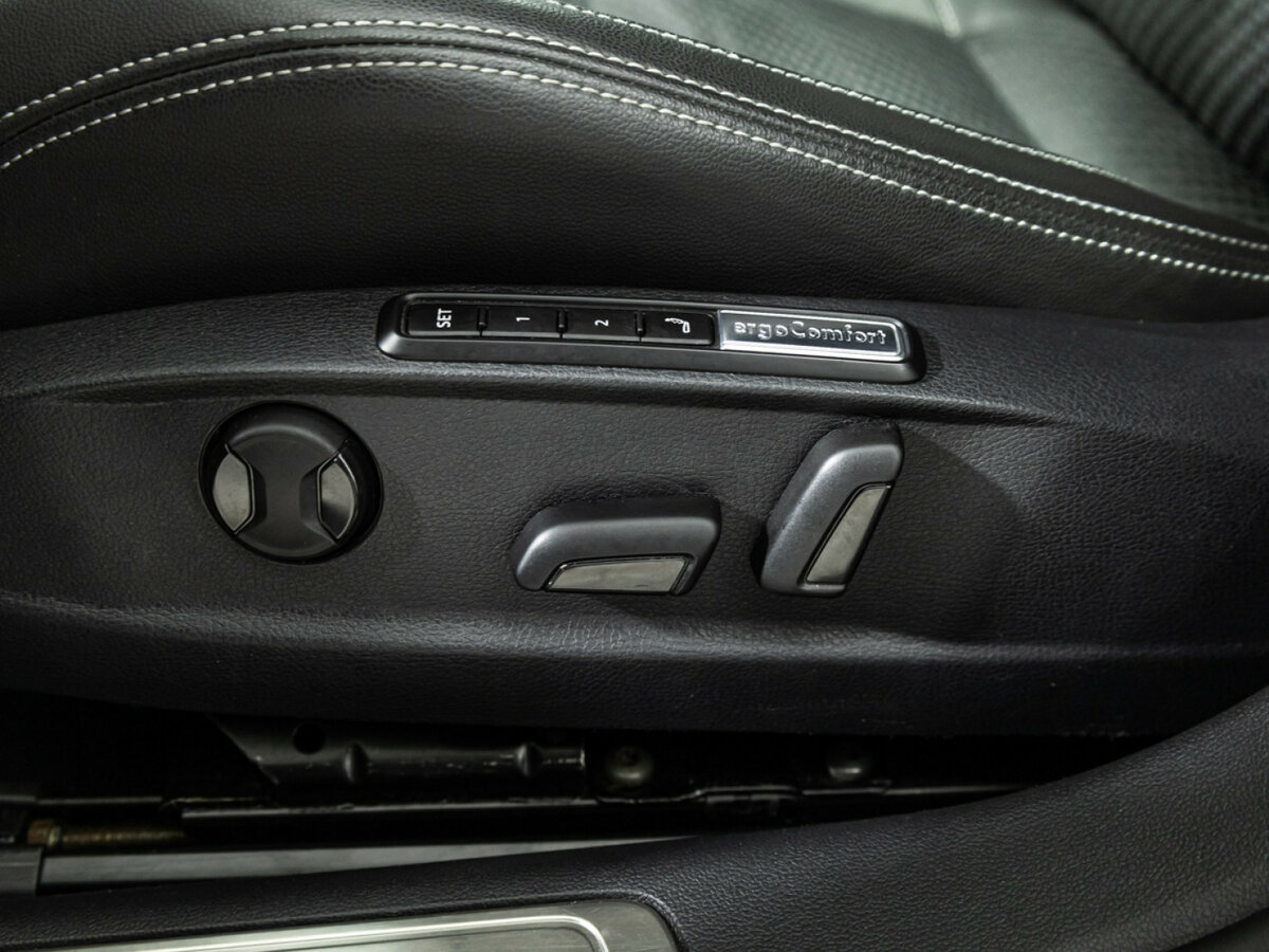 Volkswagen Passat с пробегом — 2021 год. Фото: #13
