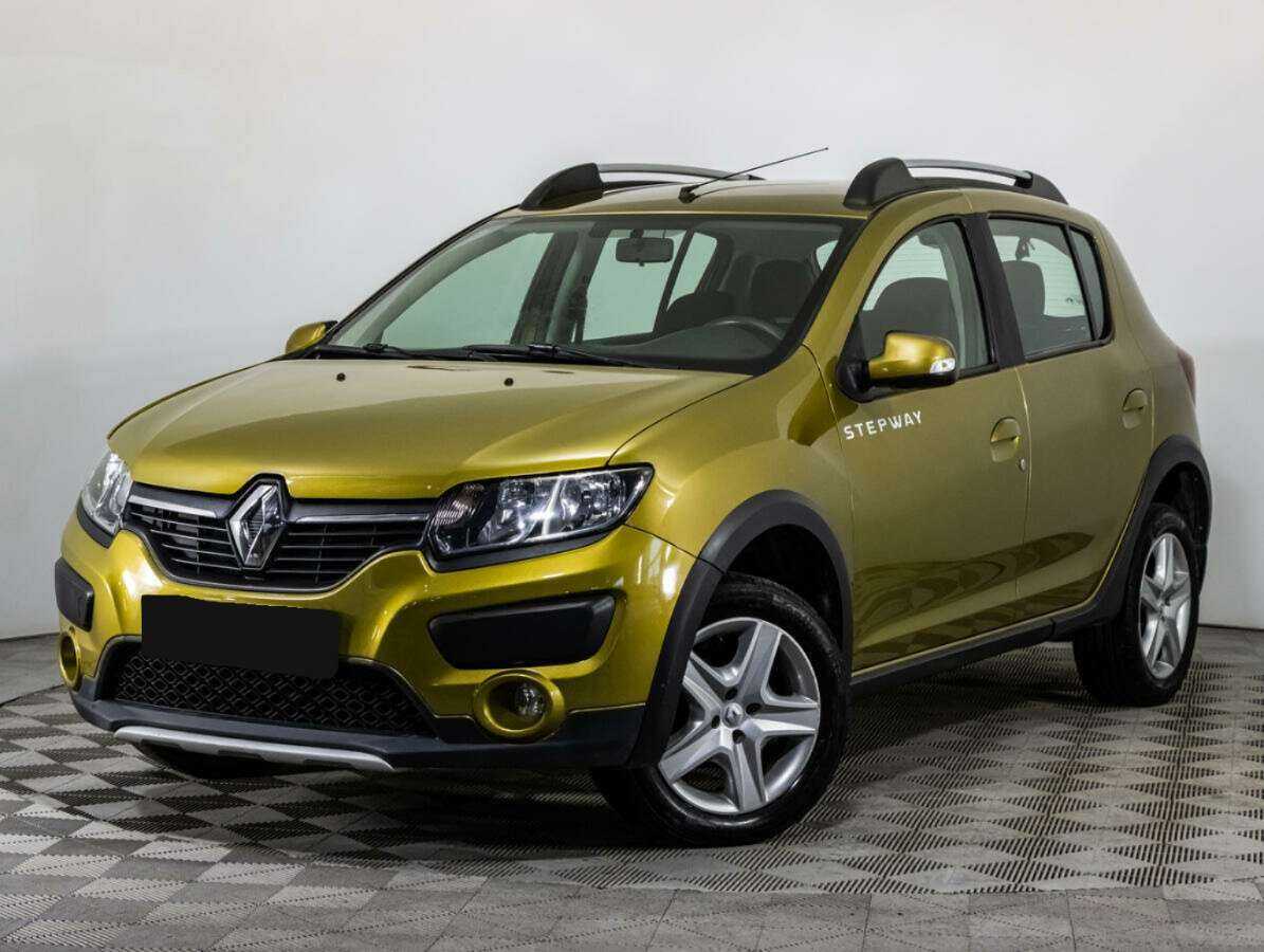 Renault Sandero с пробегом — 2017 год. Посмотреть фото