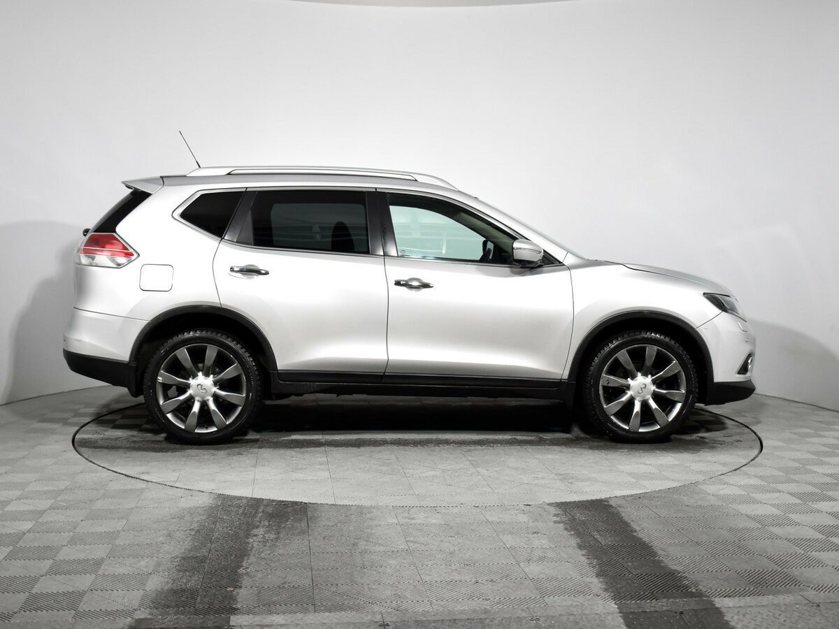 Nissan X-Trail с пробегом — 2015 год. Фото: #3