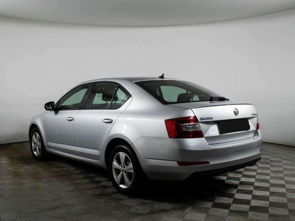 Skoda Octavia с пробегом — 2013 год. Фото: #5