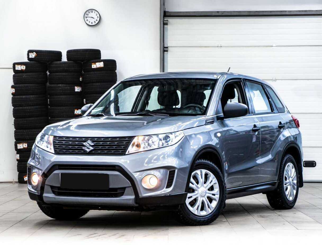Suzuki Vitara с пробегом — 2015 год. Посмотреть фото