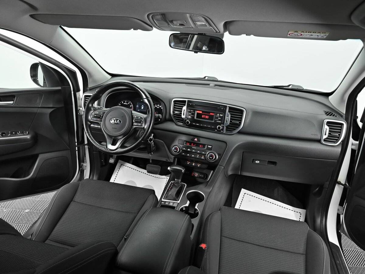 Kia Sportage с пробегом — 2017 год. Фото: #9