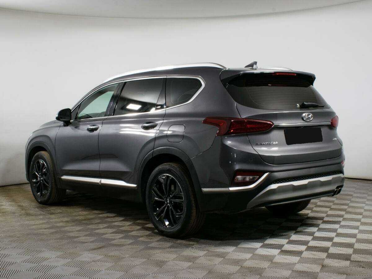 Hyundai Santa Fe с пробегом — 2018 год. Фото: #6
