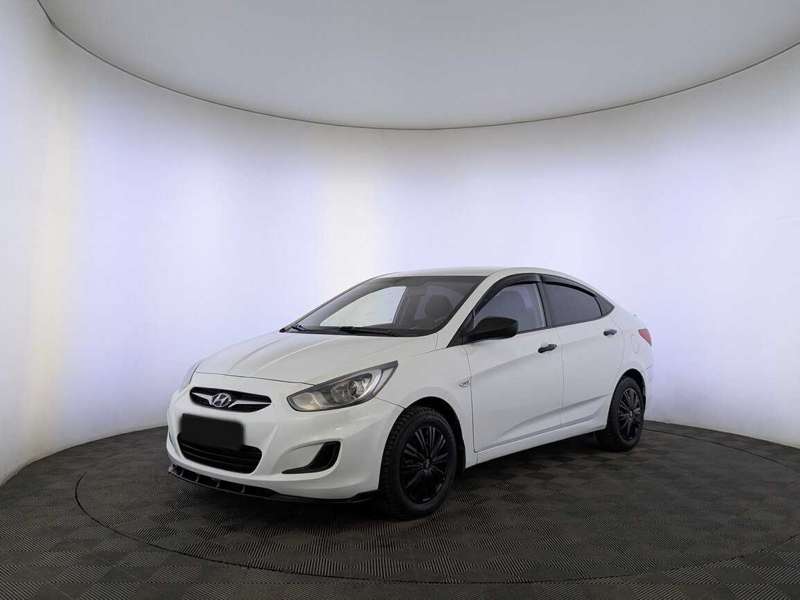 Hyundai Solaris с пробегом — 2013 год. Посмотреть фото