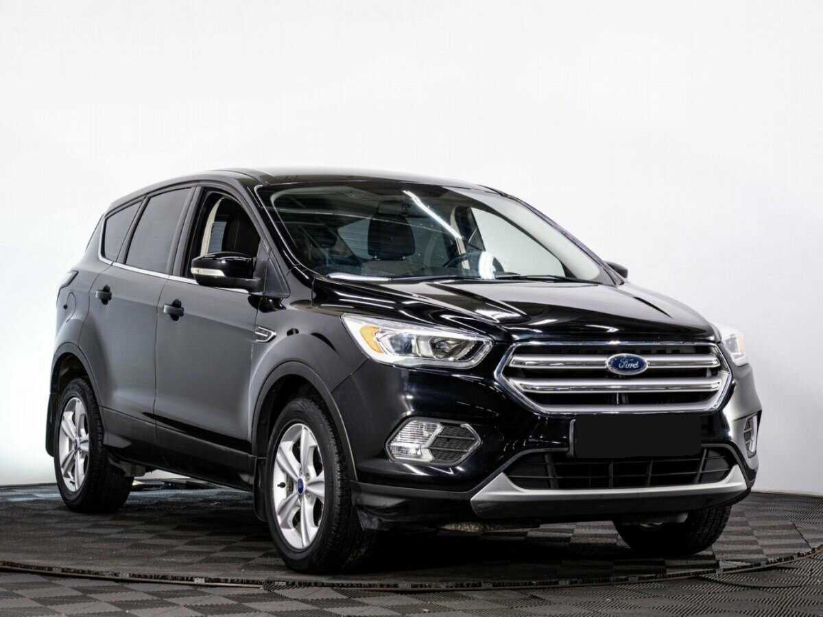 Ford Kuga с пробегом — 2016 год. Фото: #2
