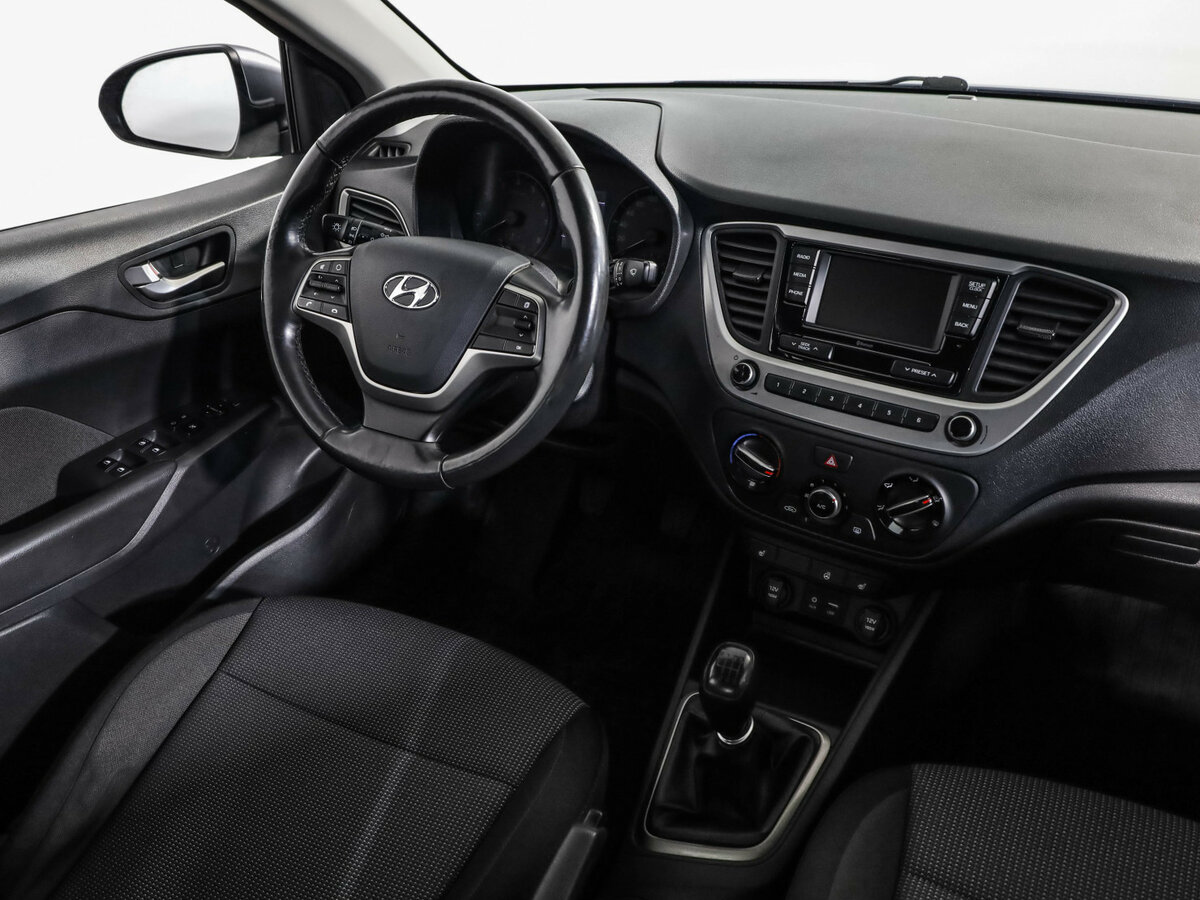 Hyundai Solaris с пробегом — 2018 год. Фото: #5