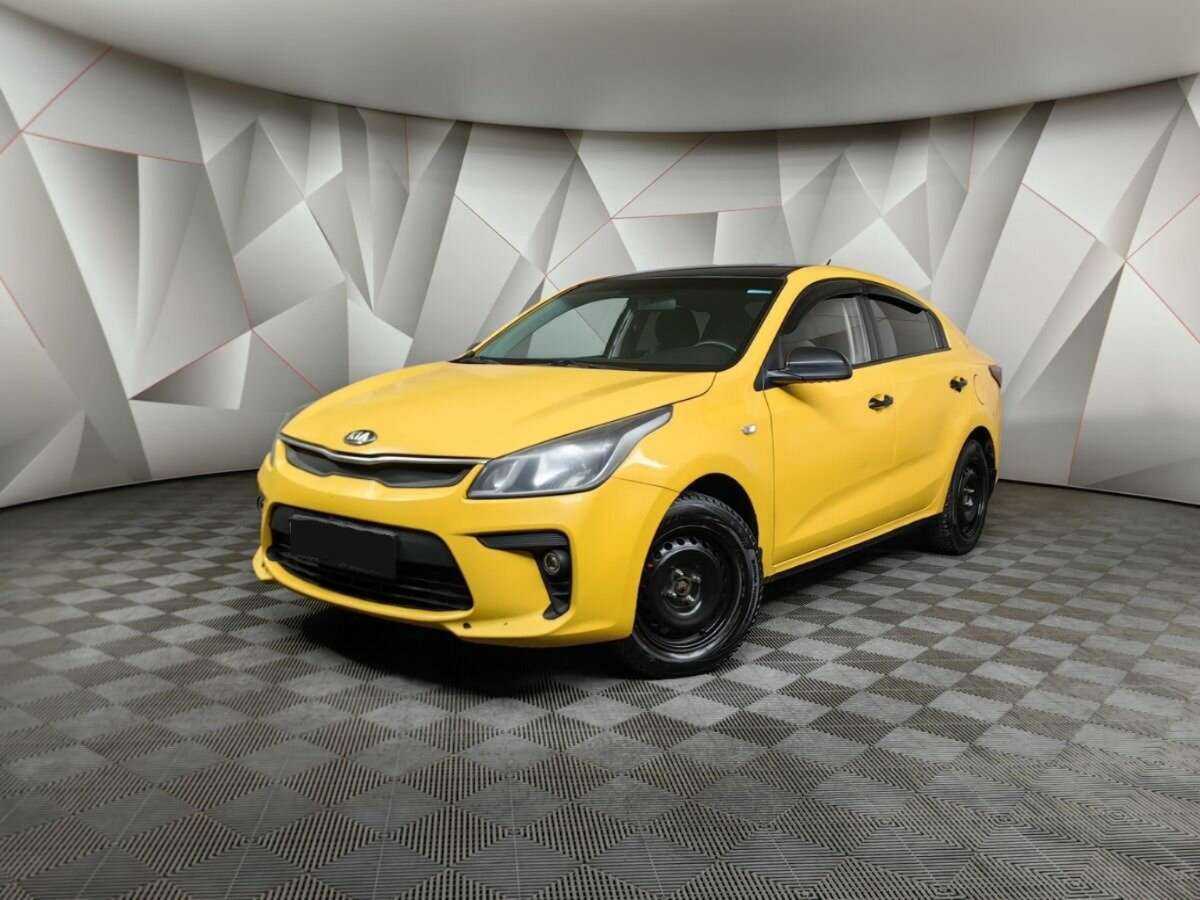 Kia Rio с пробегом — 2017 год. Посмотреть фото