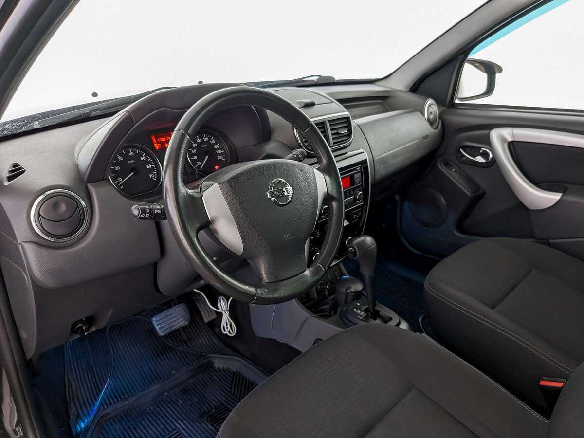 Nissan Terrano с пробегом — 2015 год. Фото: #12