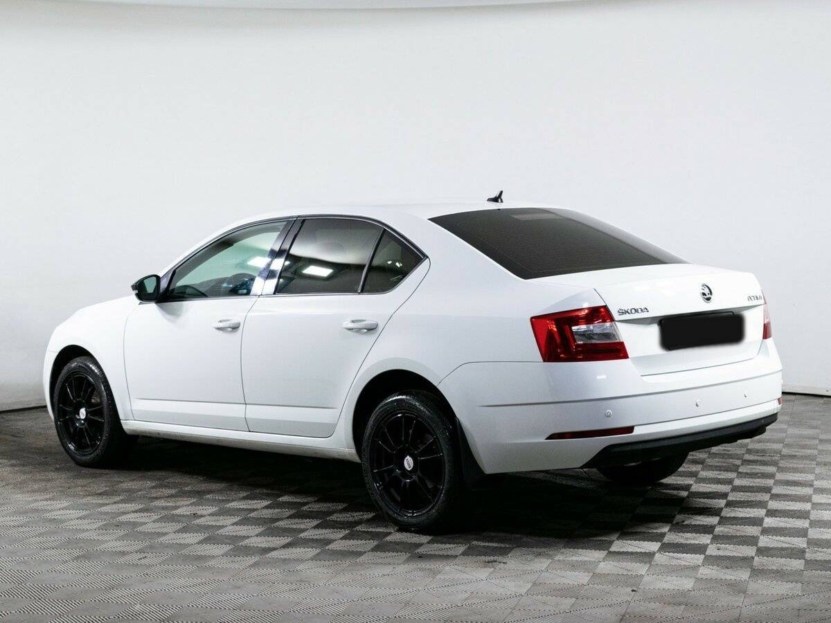 Skoda Octavia с пробегом — 2019 год. Фото: #6