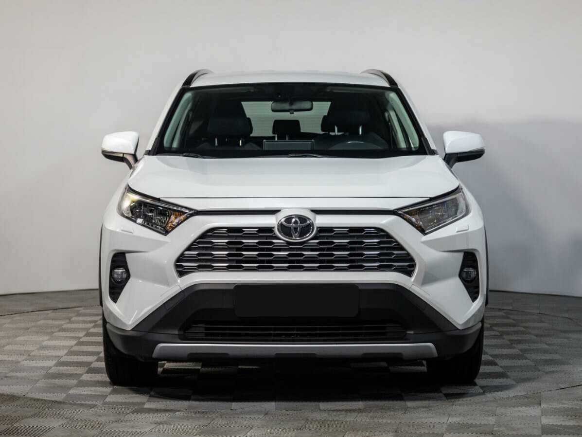 Toyota RAV4 с пробегом — 2020 год. Посмотреть фото
