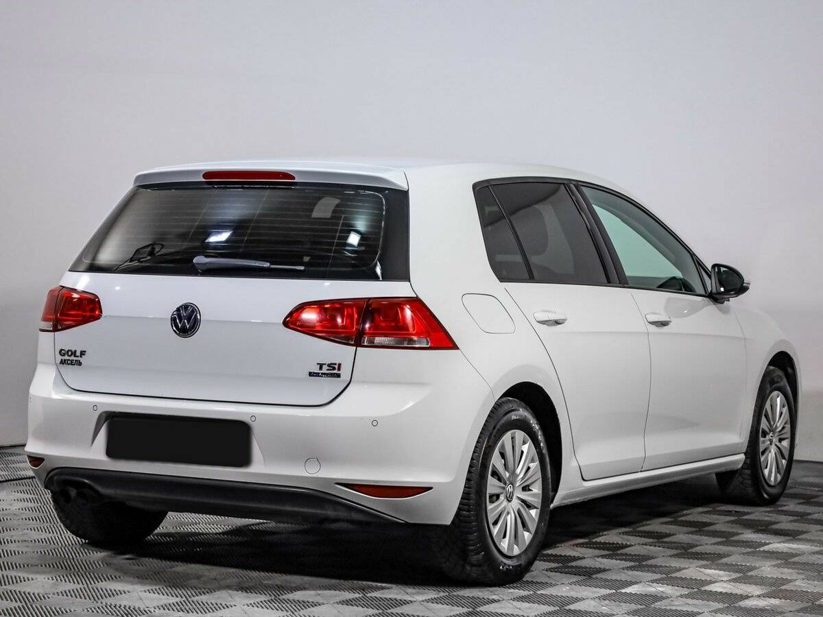 Volkswagen Golf с пробегом — 2013 год. Фото: #3