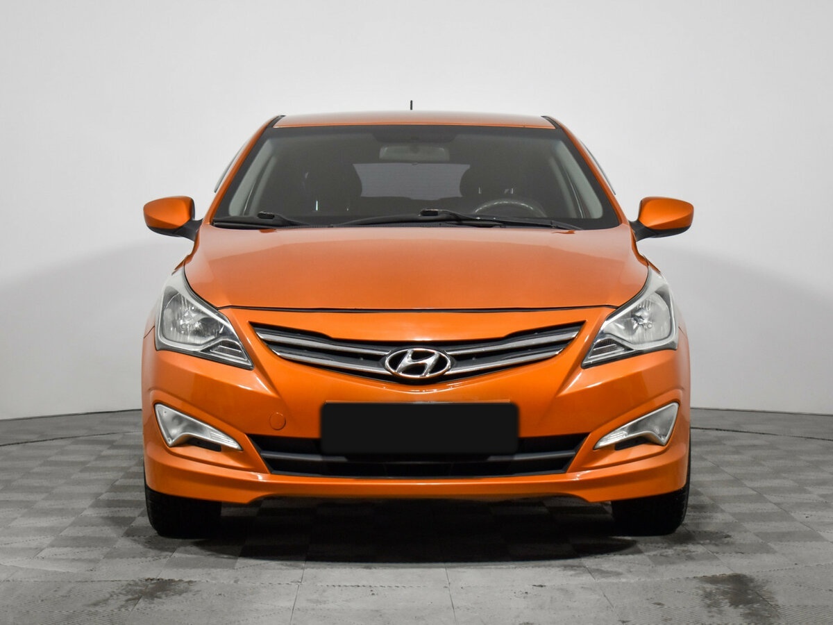 Hyundai Solaris с пробегом — 2016 год. Фото: #1