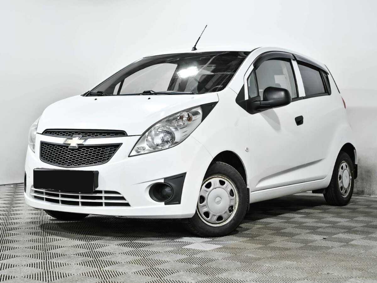 Chevrolet Spark с пробегом — 2013 год. Фото: #0