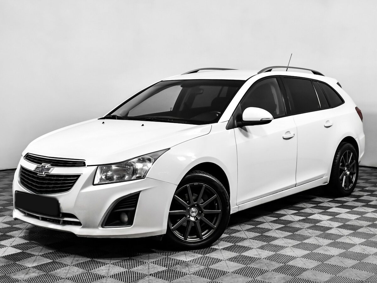 Chevrolet Cruze с пробегом — 2015 год. Посмотреть фото