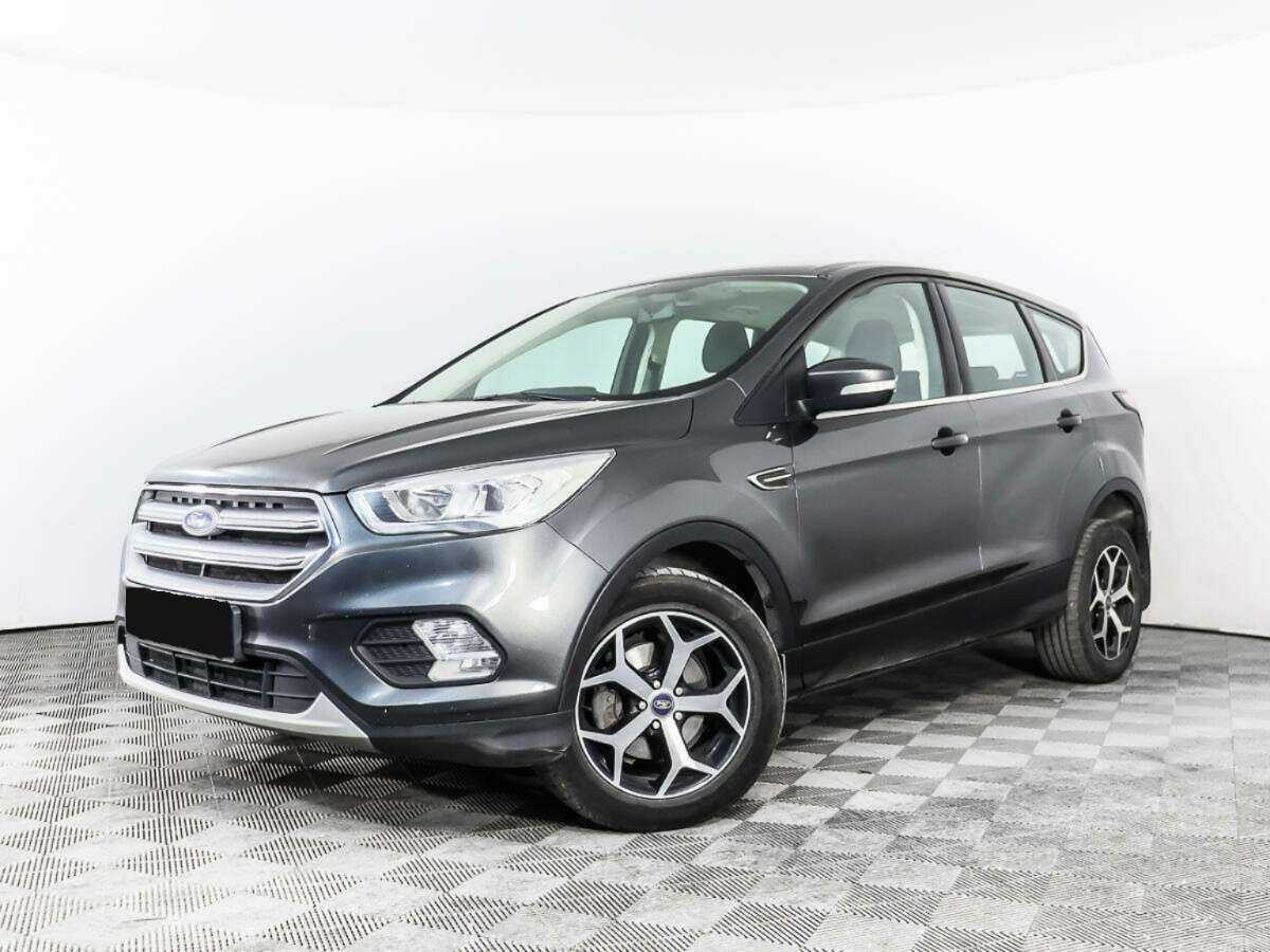 Ford Kuga с пробегом — 2017 год. Фото: #0