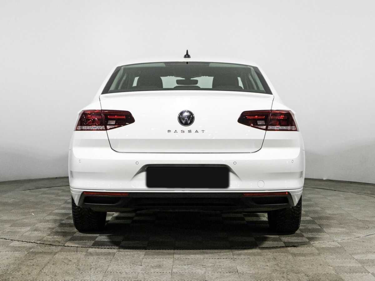 Volkswagen Passat с пробегом — 2020 год. Фото: #5