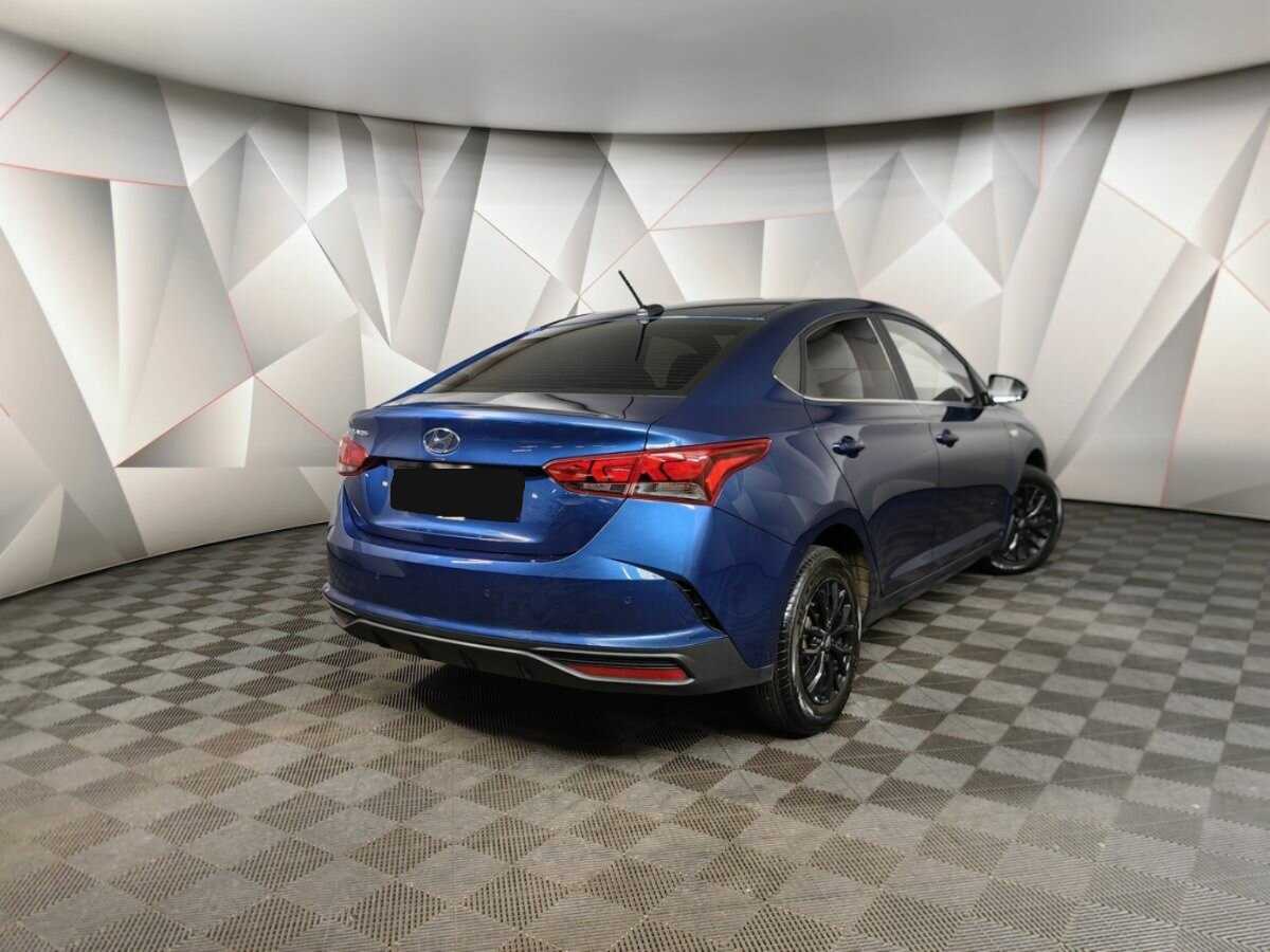 Hyundai Solaris с пробегом — 2022 год. Фото: #1