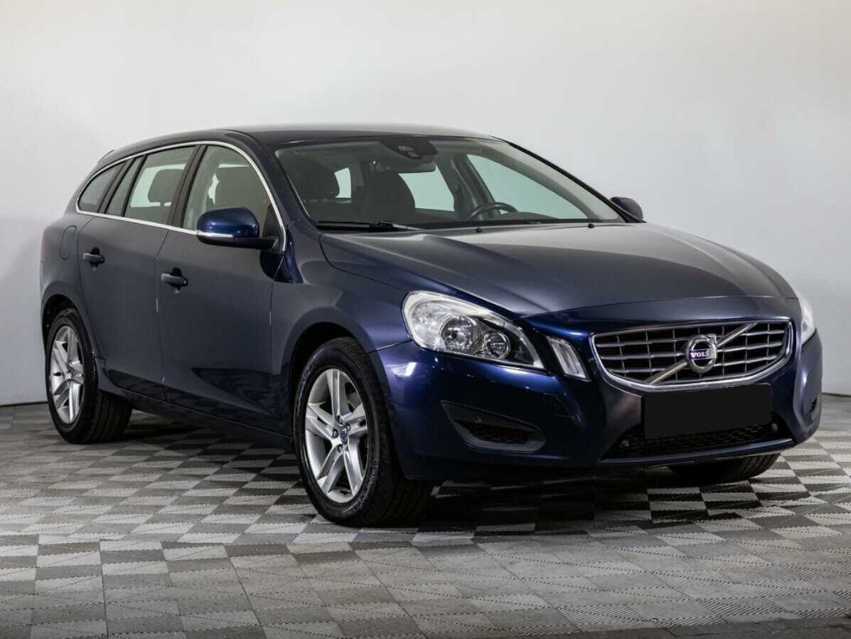Volvo V60 с пробегом — 2012 год. Фото: #2