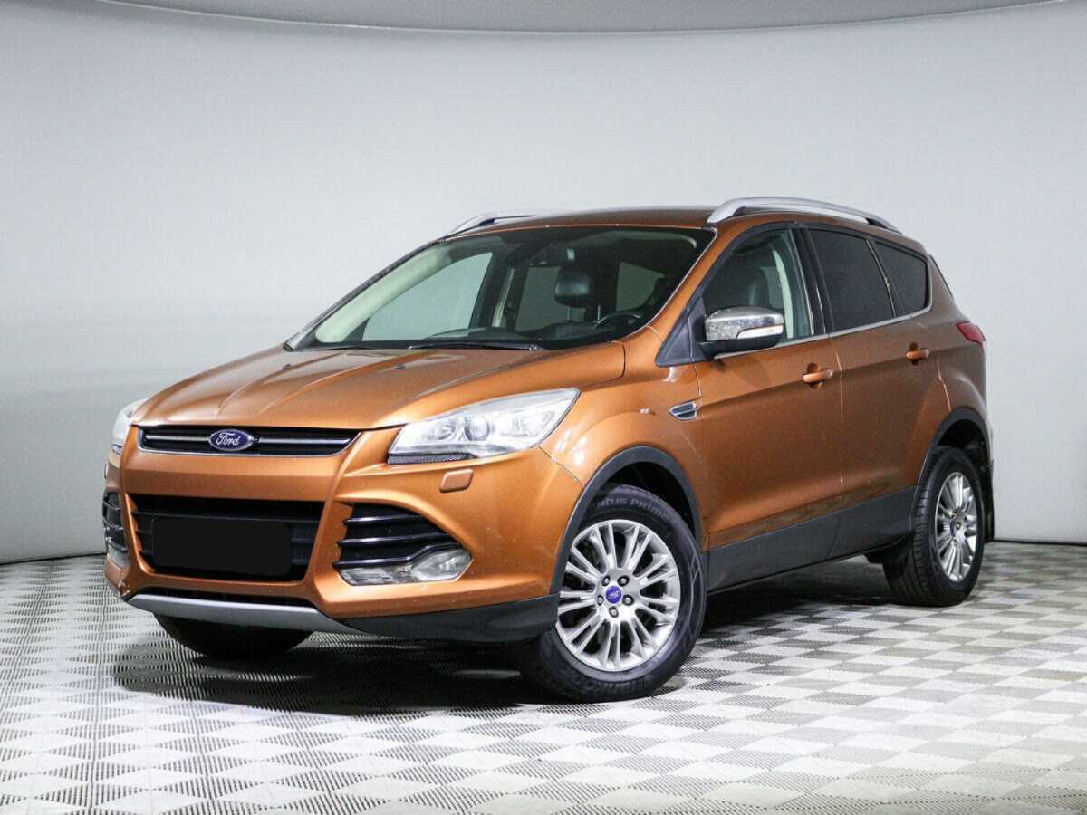 Ford Kuga с пробегом — 2014 год. Фото: #0
