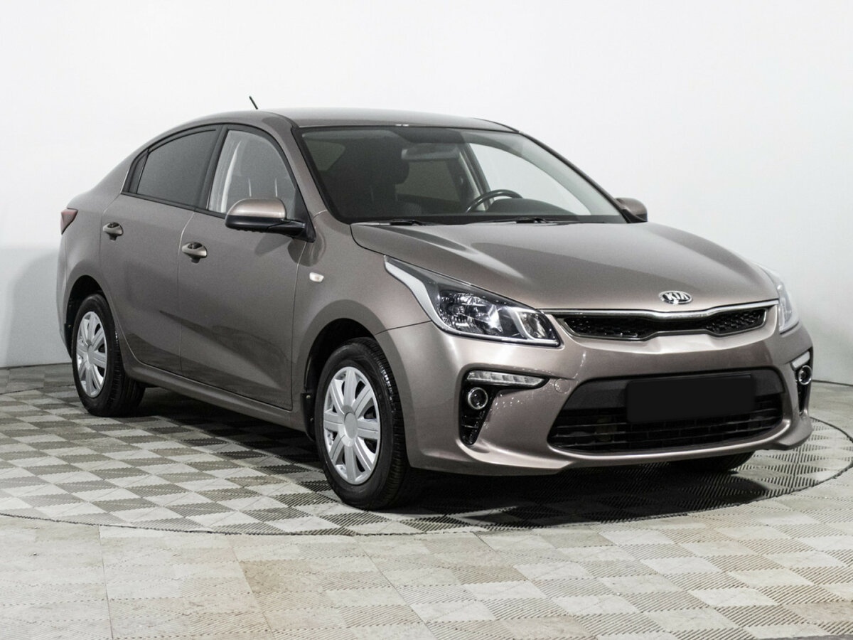 Kia Rio с пробегом — 2018 год. Фото: #2