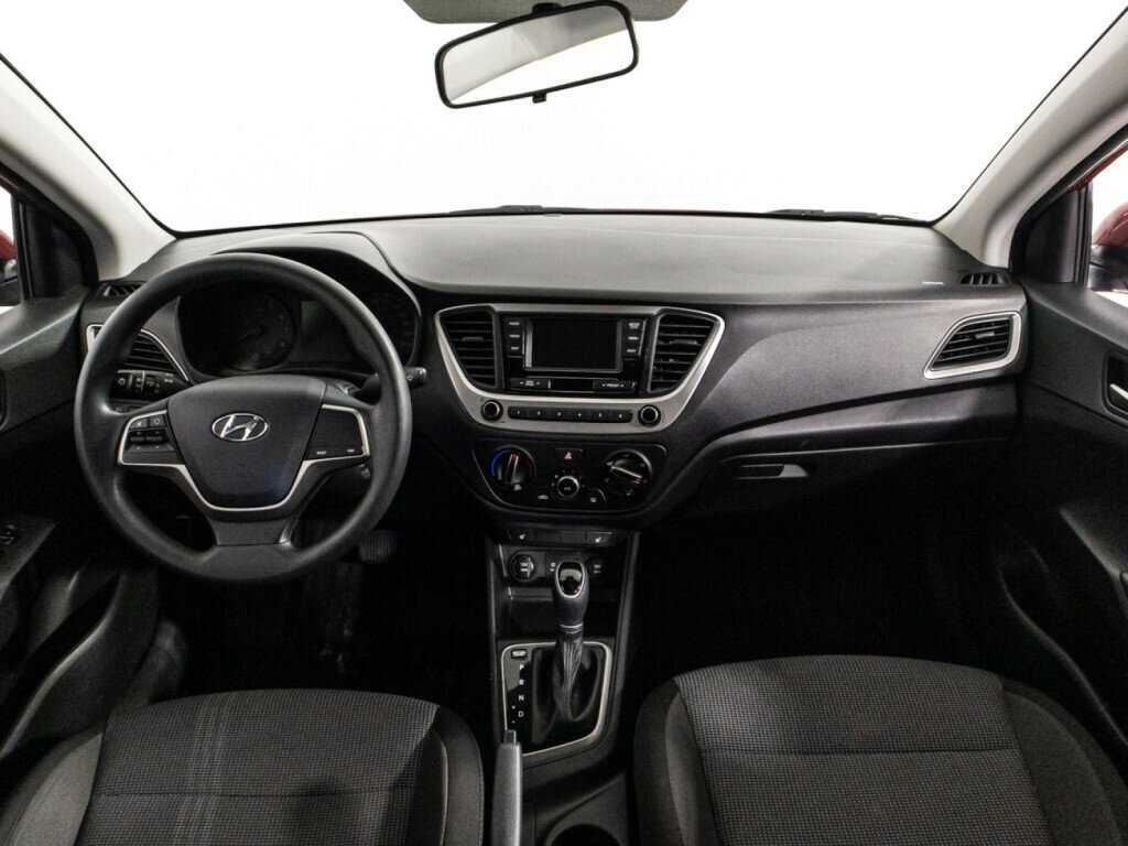Hyundai Solaris с пробегом — 2019 год. Фото: #12