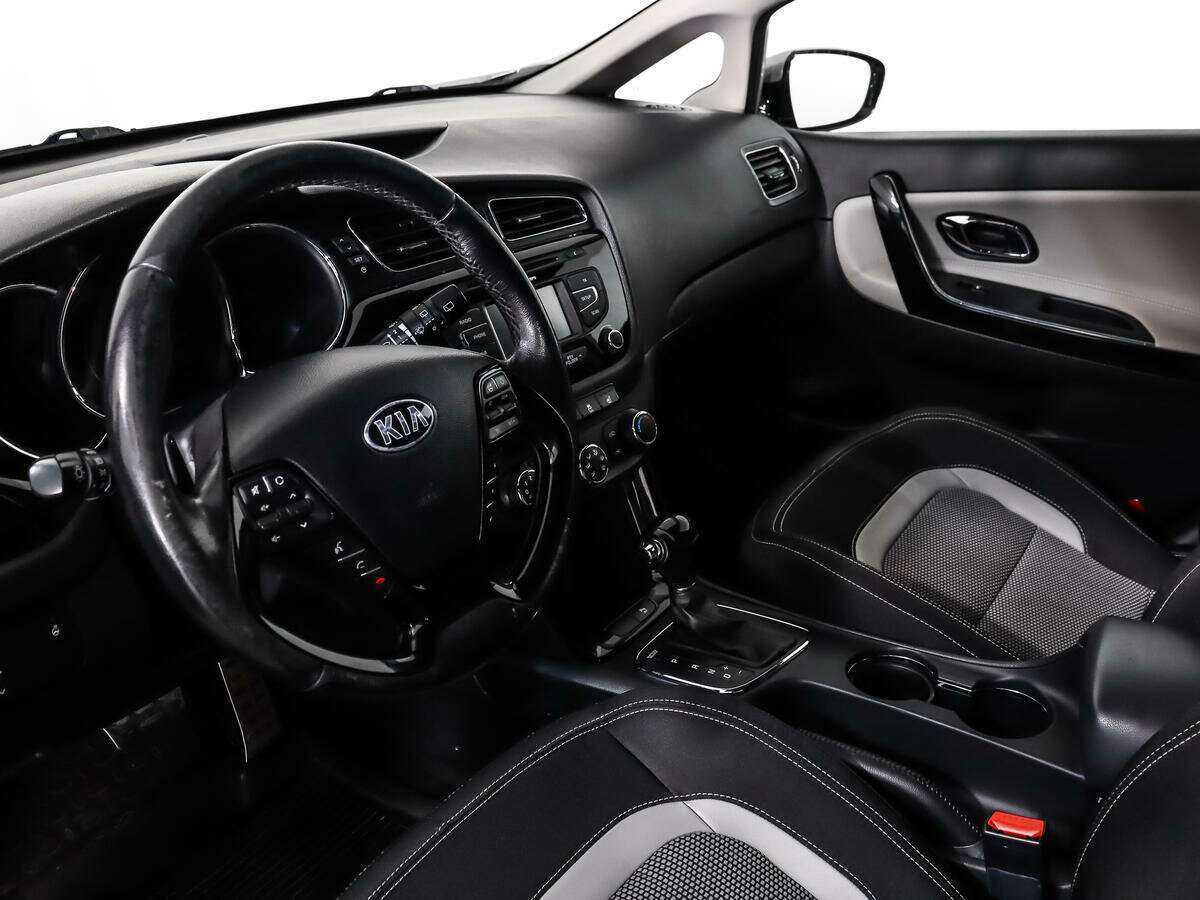 Kia Ceed с пробегом — 2014 год. Фото: #7