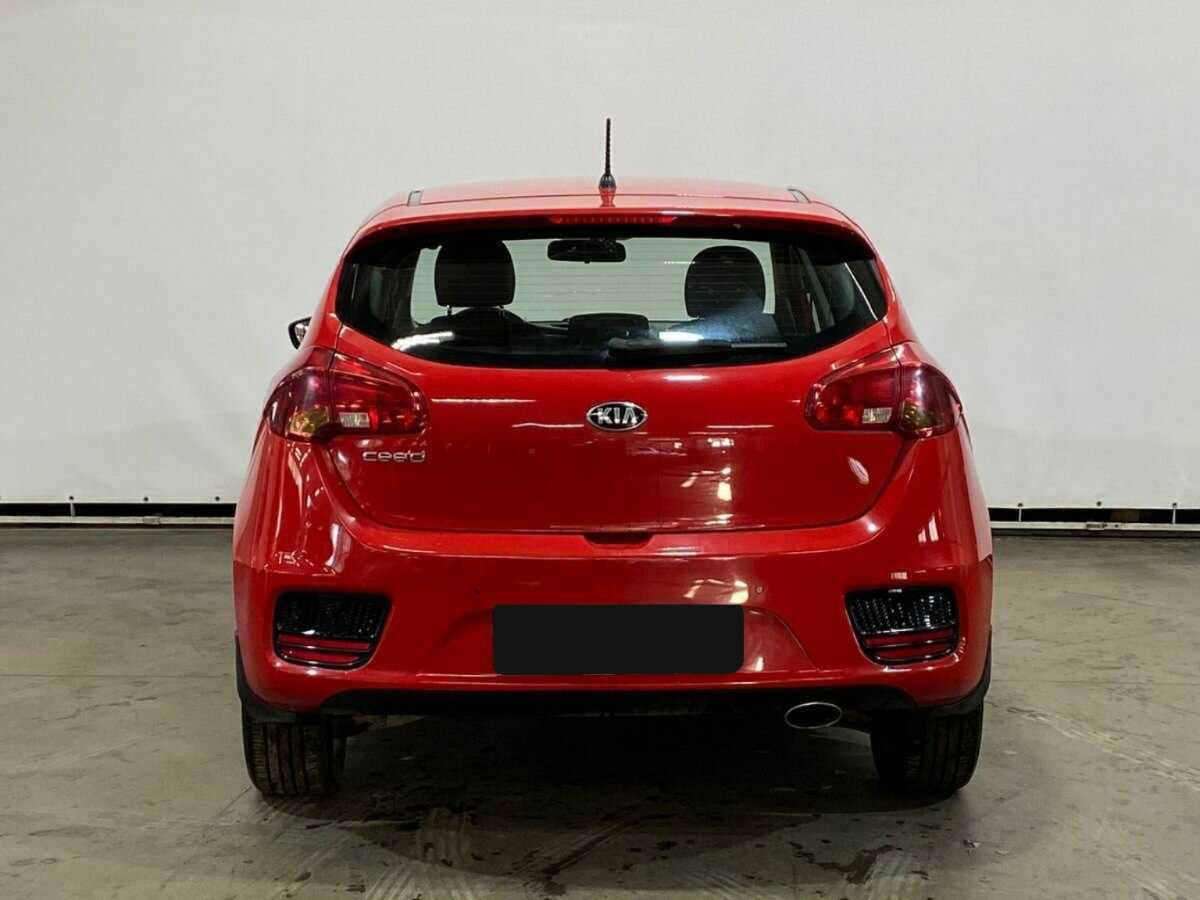 Kia Ceed с пробегом — 2016 год. Фото: #5