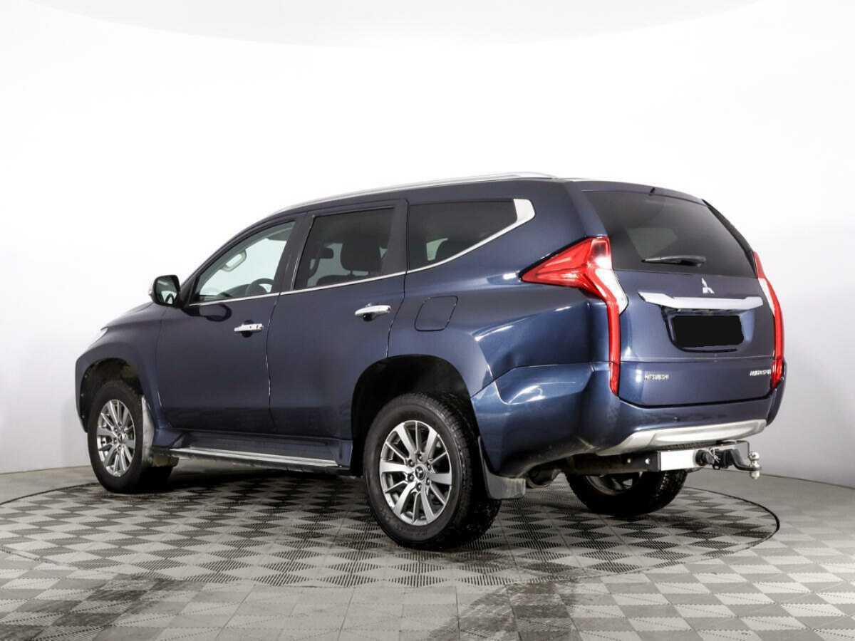 Mitsubishi Pajero Sport с пробегом — 2019 год. Фото: #6