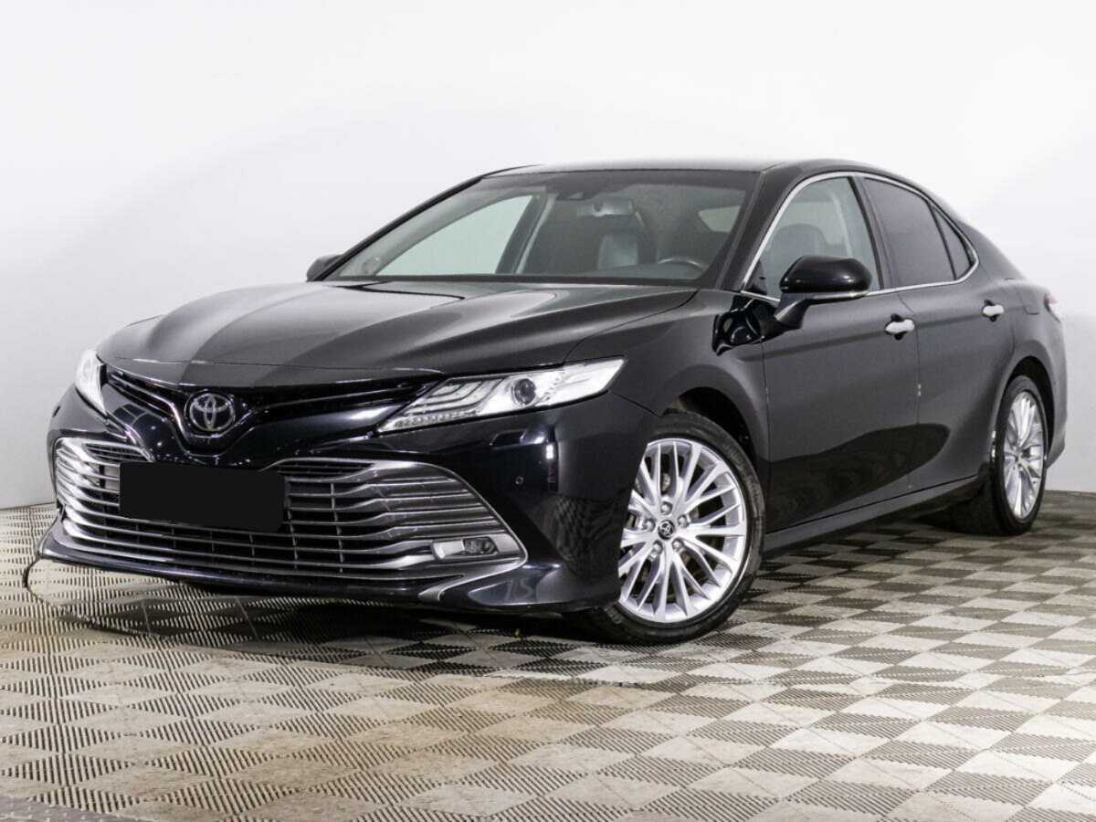 Toyota Camry с пробегом — 2018 год. Фото: #0