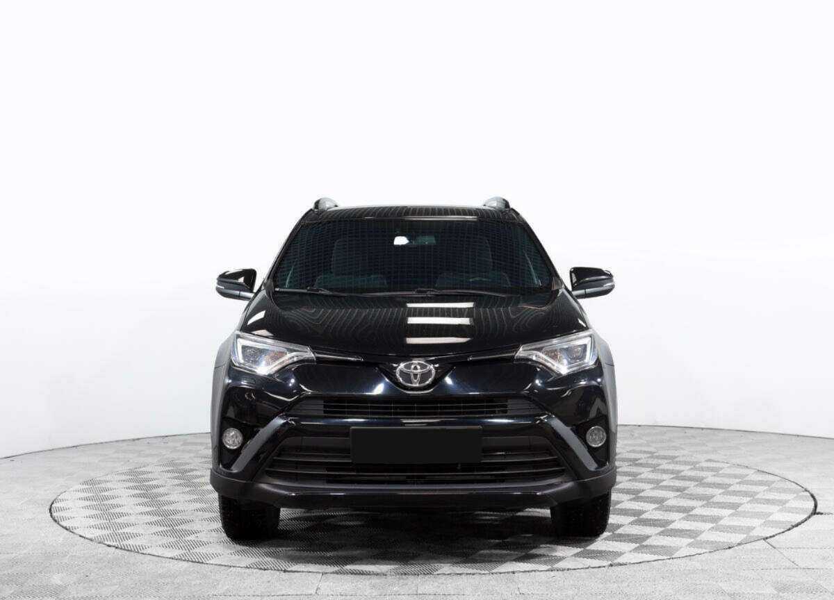 Toyota RAV4 с пробегом — 2019 год. Фото: #0