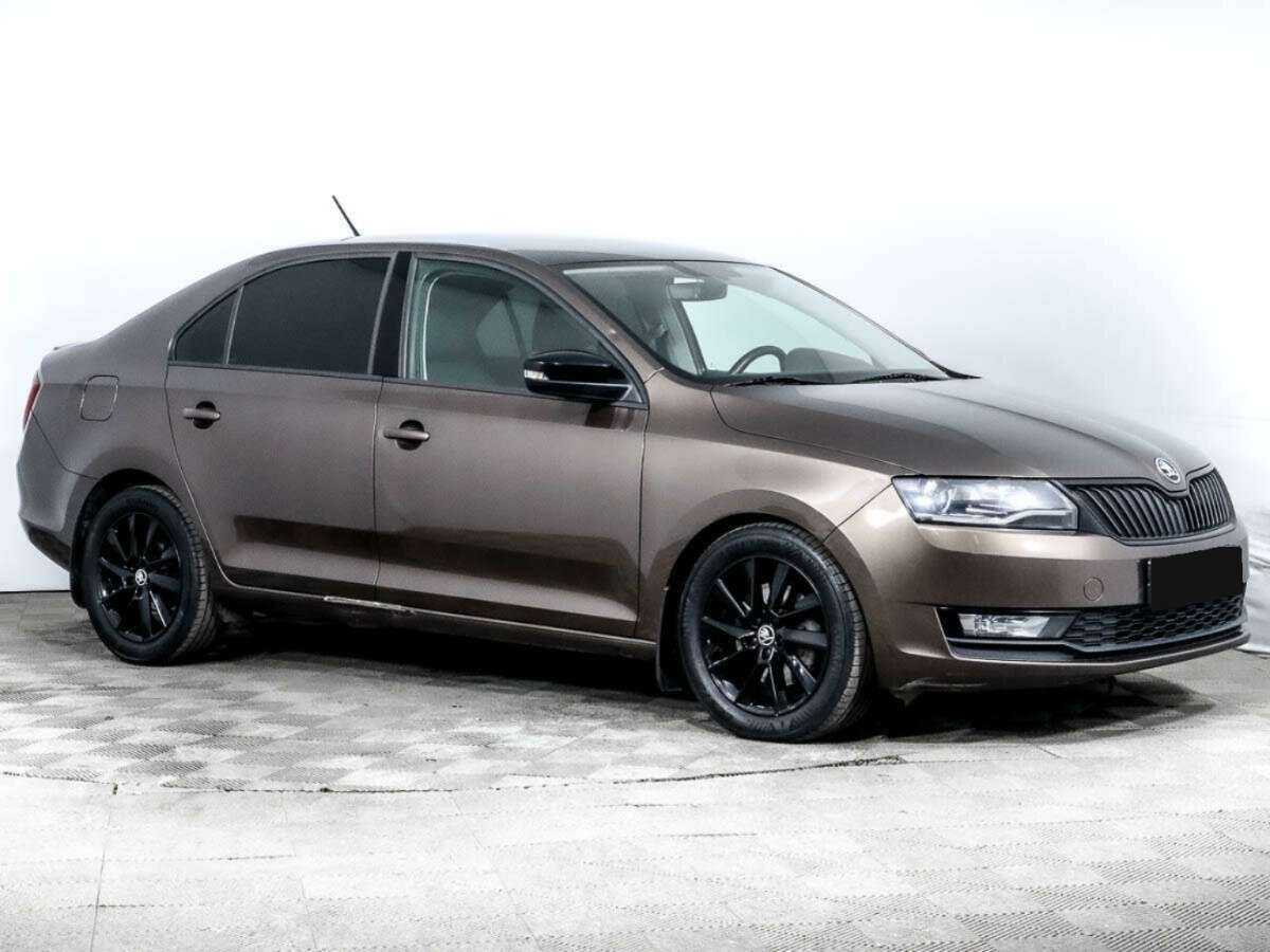 Skoda Rapid с пробегом — 2019 год. Фото: #2