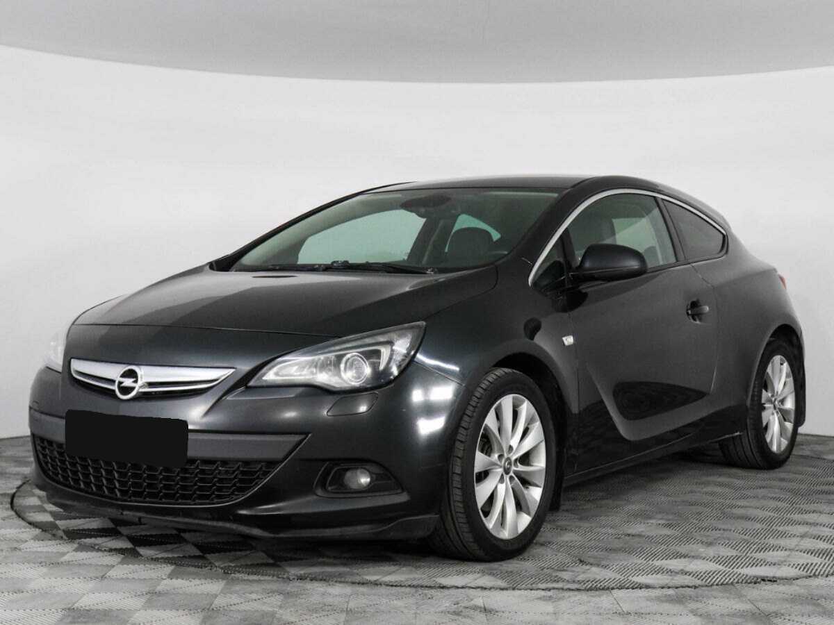 Opel Astra с пробегом — 2013 год. Фото: #0