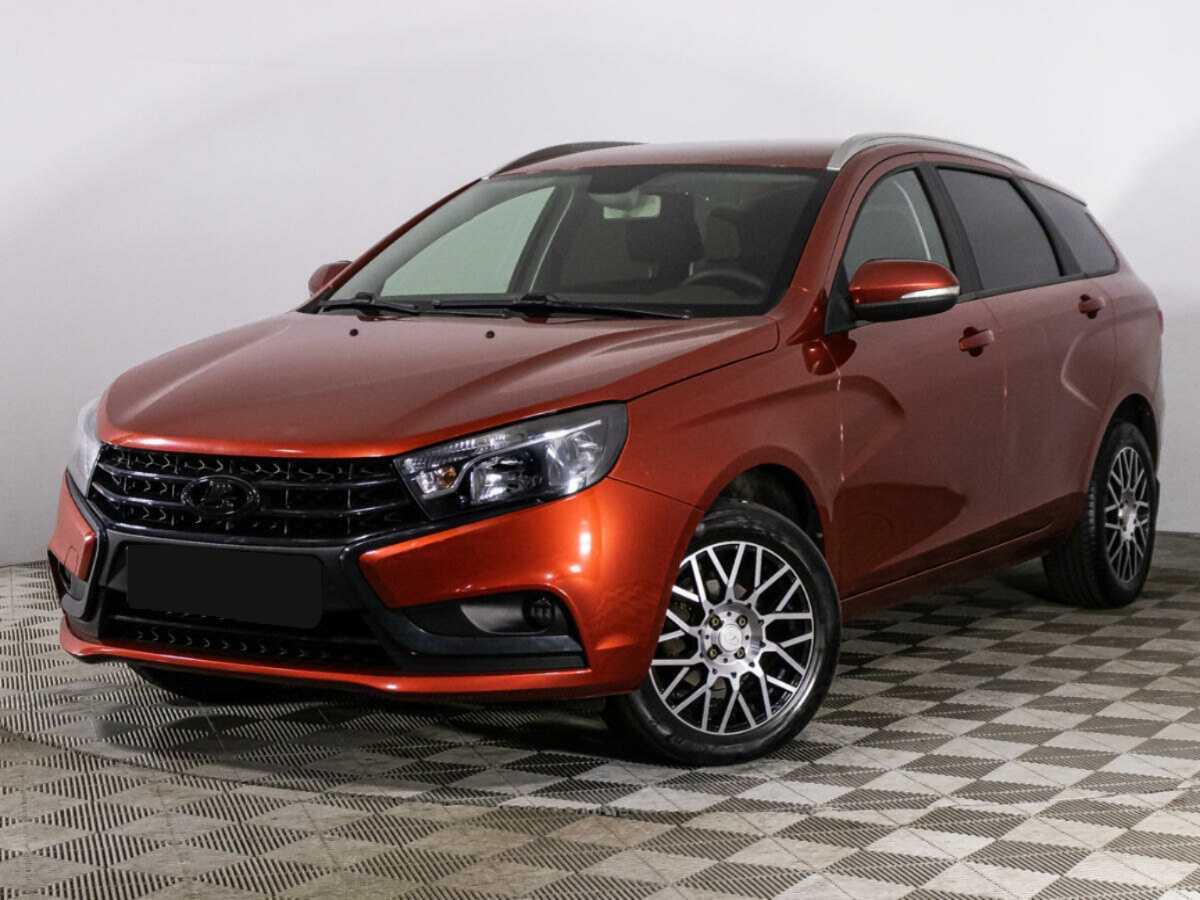 Lada (ВАЗ) Vesta с пробегом — 2018 год. Посмотреть фото