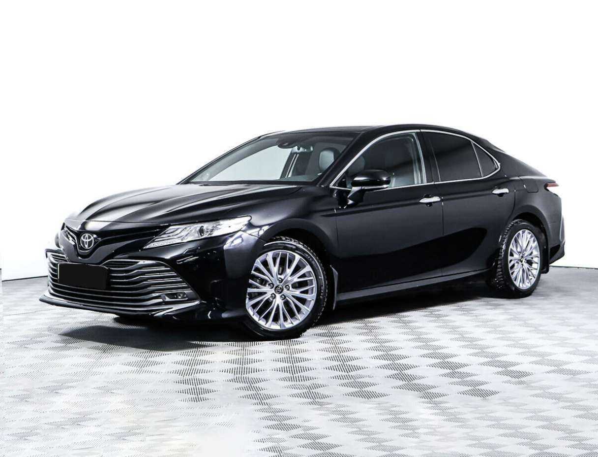 Toyota Camry с пробегом — 2019 год. Посмотреть фото