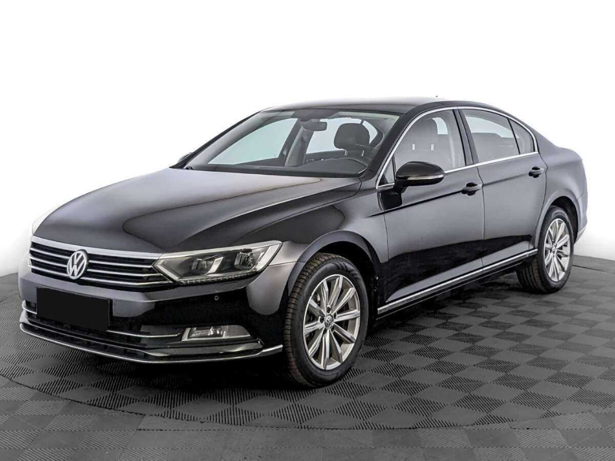 Volkswagen Passat с пробегом — 2017 год. Фото: #0