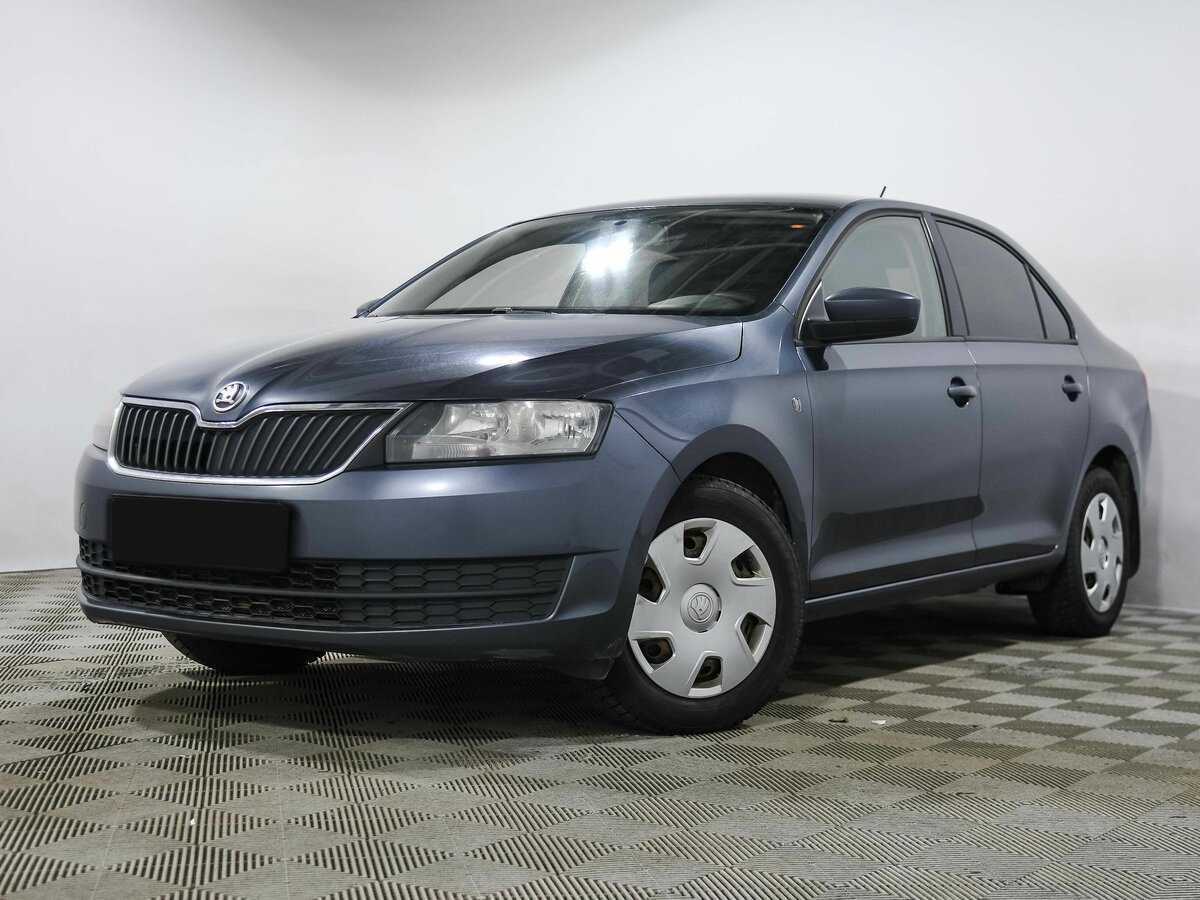Skoda Rapid с пробегом — 2015 год. Фото: #0