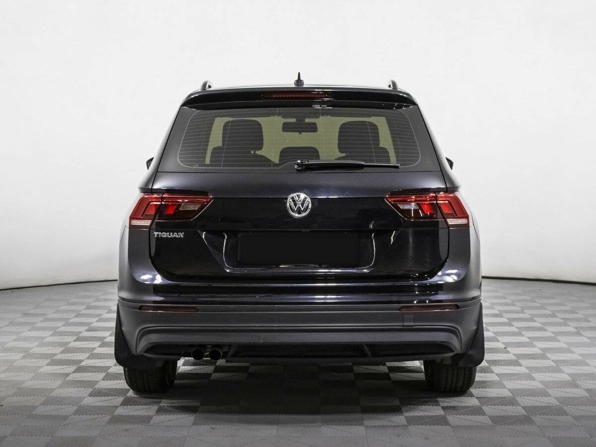 Volkswagen Tiguan с пробегом — 2018 год. Фото: #3